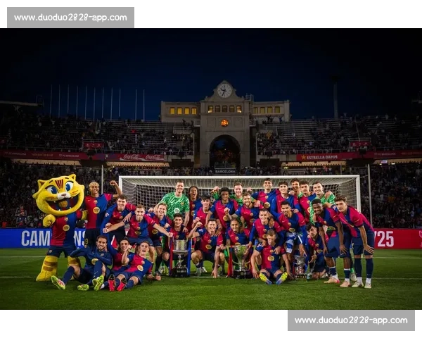 回望2013年五大联赛冠军格局与欧洲足坛巅峰对决全景回顾